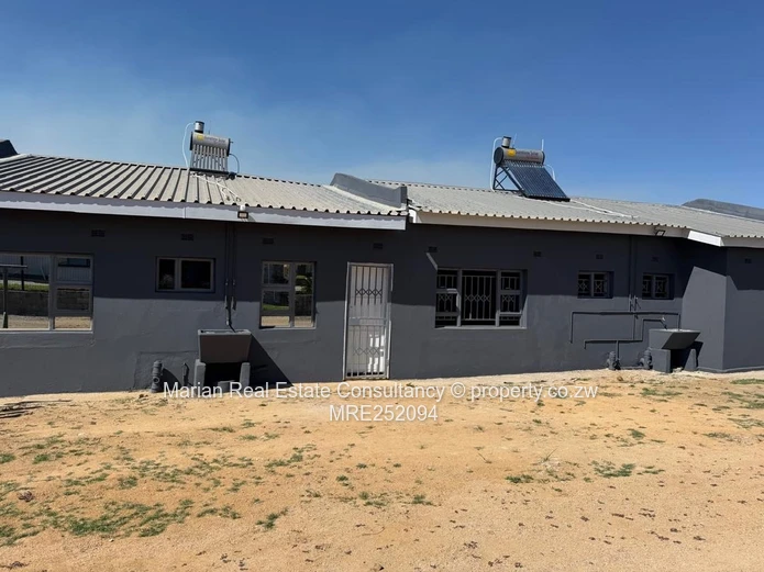 Riverside, 3 Bedroom Cluster House FOR RENT