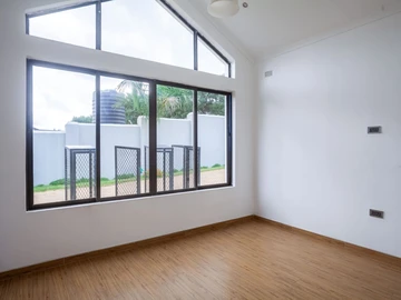 4 Bedroom Townhouse Complex