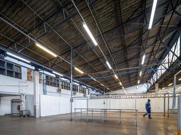 Warehouse & Factory