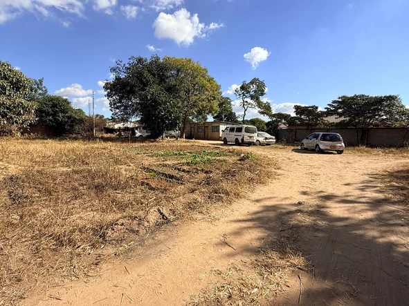 Commercial & Industrial Land