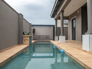 2 Bedroom Townhouse Complex