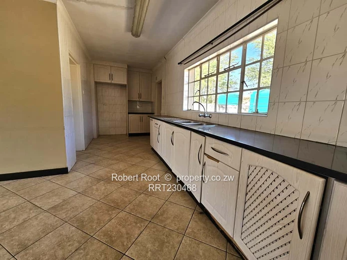 Freestanding Home In Secure Complex Of 18 Units