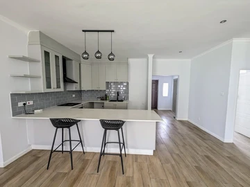 2 Unit Townhouse Complex