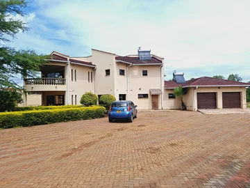 Solid 5-Bedroom Residential Property in Mt Pleasant's Golden Stairs Area!