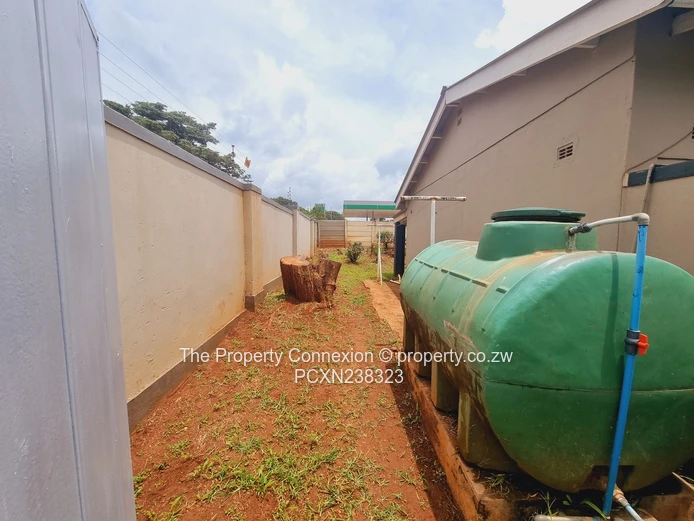 || Kamfinsa Bedsitter for Rent!|| (Sole Mandate)