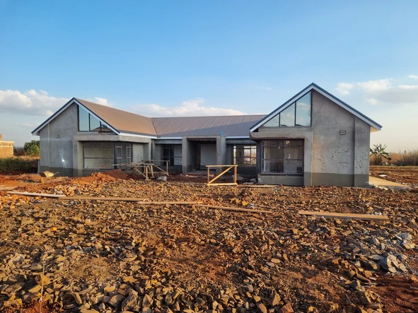 5 Bedroom House