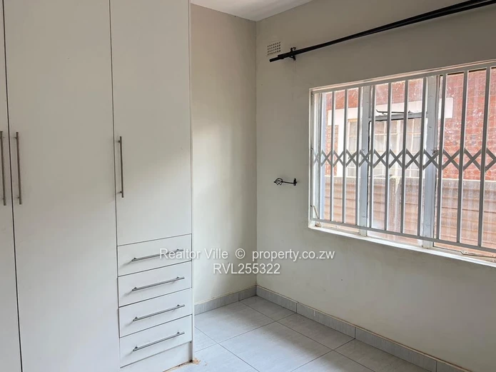 Tynwald 3-Bed Townhouse — Tiled Baths, Built-ins & Solar