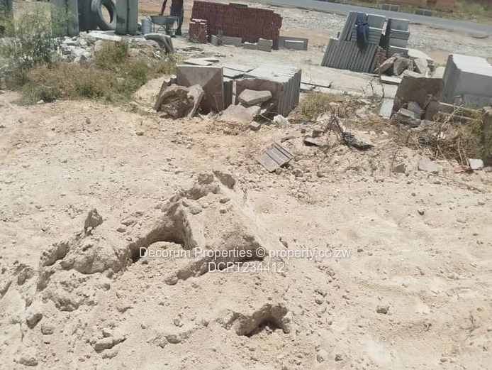 Prime 300m² Commercial stand along Kirkman 