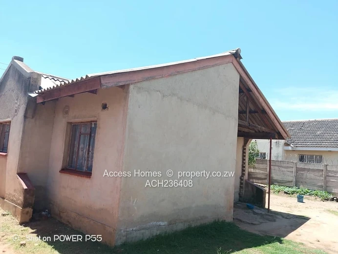 Budiriro 4 House  for sale 