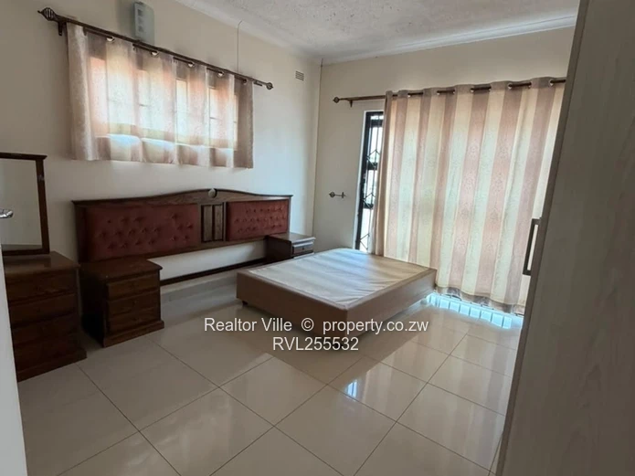 7 Bedroom House for Rent in Borrowdale