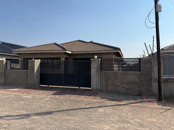 4 Bedroom House