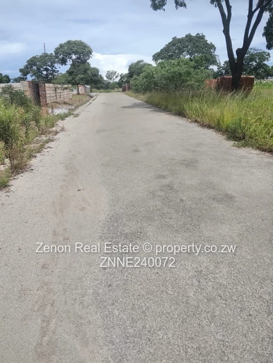 Mabelreign residential stand for sale,628 tarred roads. Ready to build (Sole Mandate)