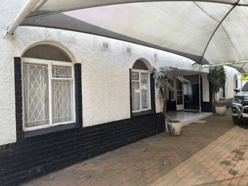 3 Bedroom Townhouse Complex