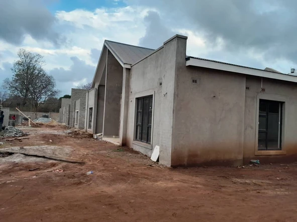 Spacious 3-Bedroom Townhouses in Pomona, Harare