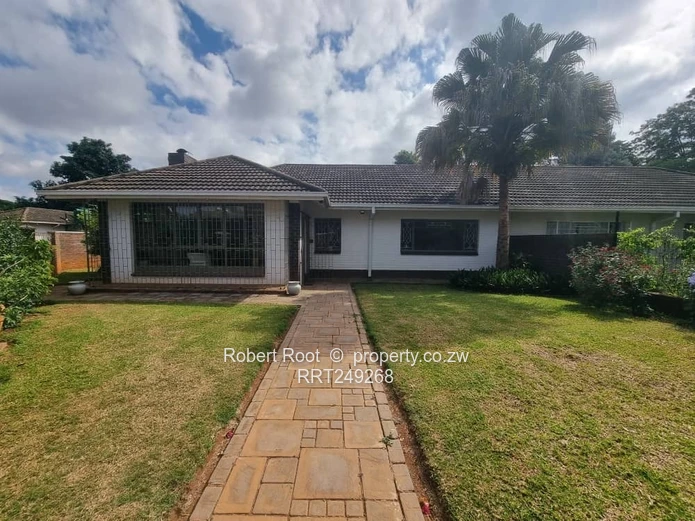 2 bed complex home in Borrowdale 