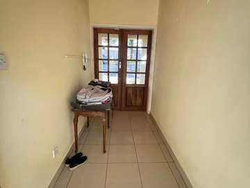 4 Bedroom Garden Flat