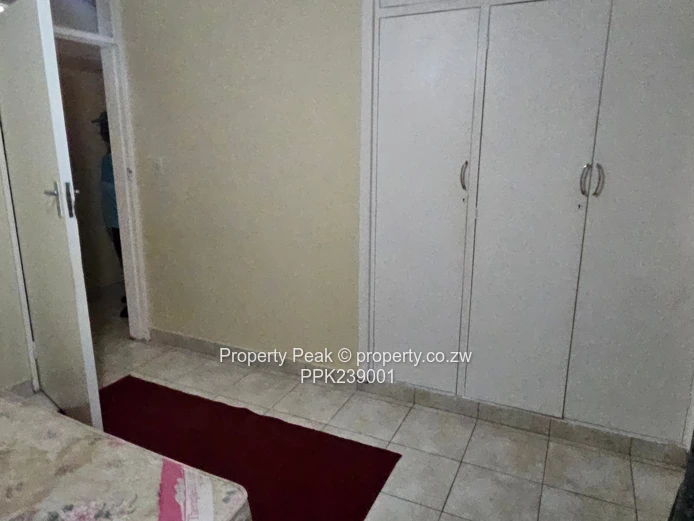 Solid House In Mt Pleasant For Rent Good Location Close To Groombridge Shopping Centre. (Sole Mandate)