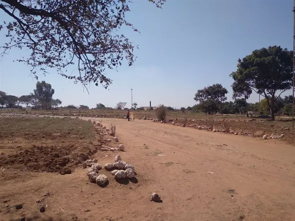 Commercial & Industrial Land