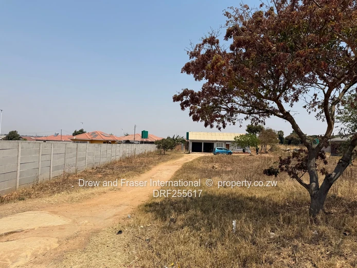 2-Bed cottage on 2000m² with Garage Zimre Park for sale $68k