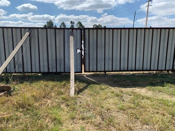 Commercial & Industrial Land