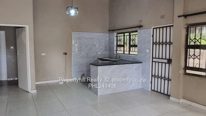 Vacant House in Highfields MaStones 