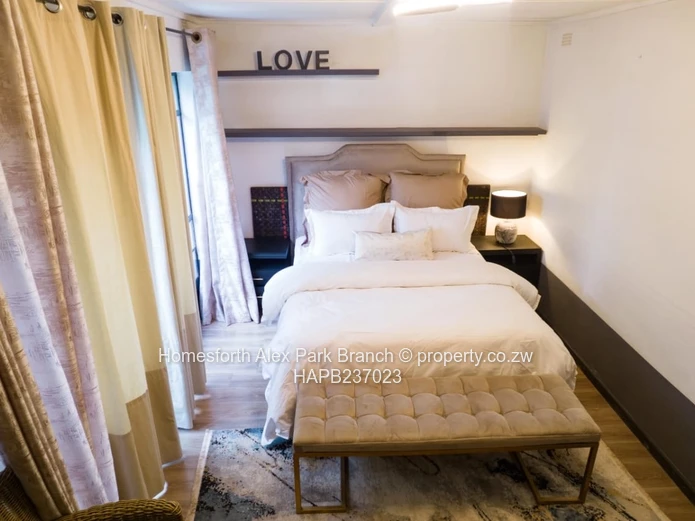 Rare Gem in Avondale West