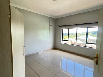 4 Bedroom Garden Flat