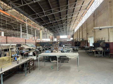 Warehouse & Factory