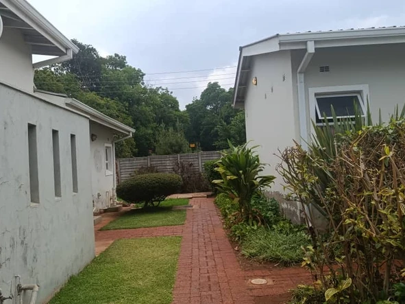 2 Bedroom Garden Flat