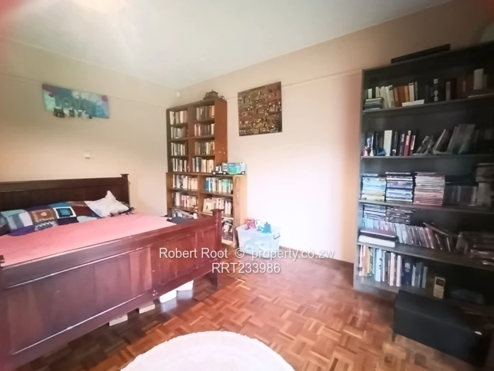 5 bed family home on the Ridge Avondale