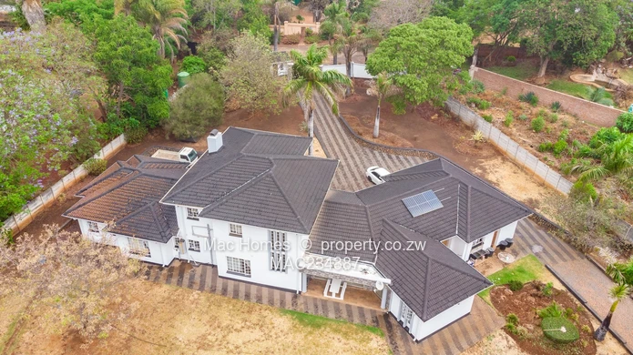 Borrowdale Mansion, Victor Darcy Close