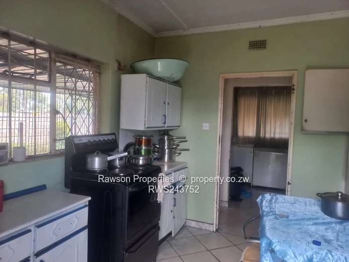 St Martins House For Sale (Sole Mandate)