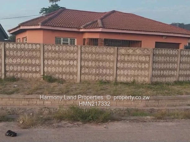 Mainway Meadows - 3 bedroomed property to let!!