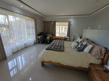 7 Bedroom House
