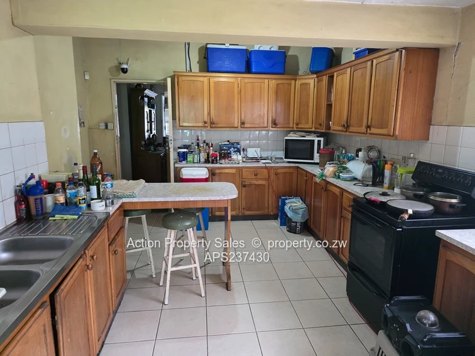 House For Sale In Strathaven 