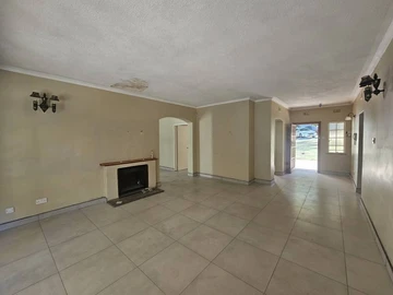 3 Bedroom Garden Flat