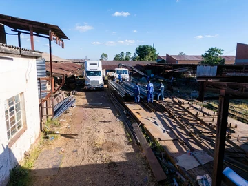 Warehouse & Factory