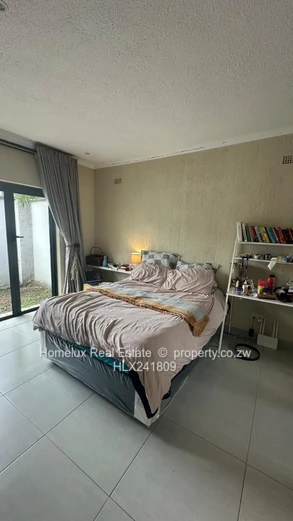 Modern 3-Bedroom Semi-Detached Apartment in Marlborough