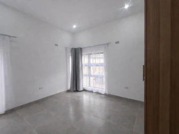 3 Bedroom Garden Flat