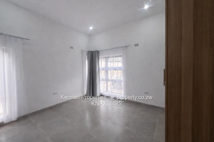 3 Bedroomed Unit Available to Rent!