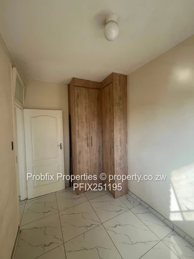 Harare Avenues- Neat  2 bed flat for sale