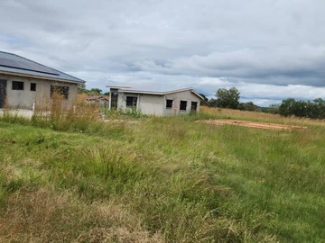 Stands & Residential Land