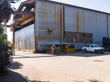 Warehouse & Factory