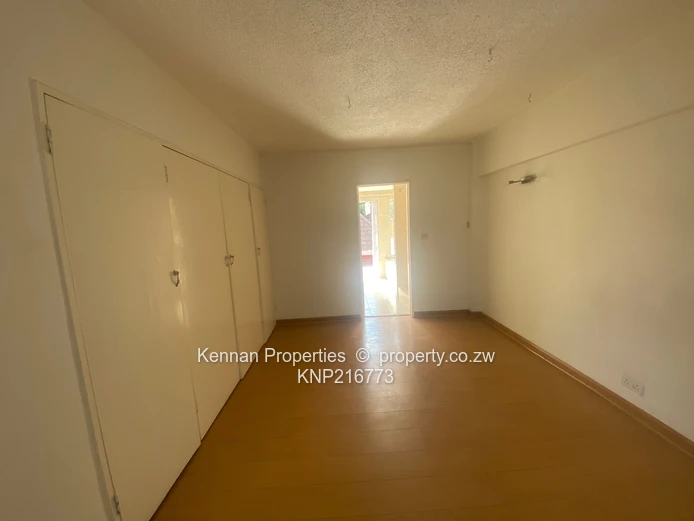 Newly Furbished triple story Garden Flat (Sole Mandate)