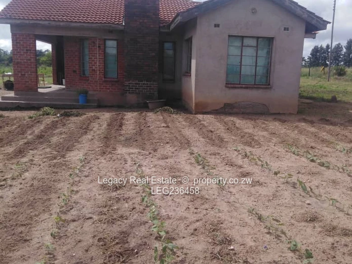 Prime Ruwa Land With 4-Bedroom House | Title Deeds Along Gardner Road