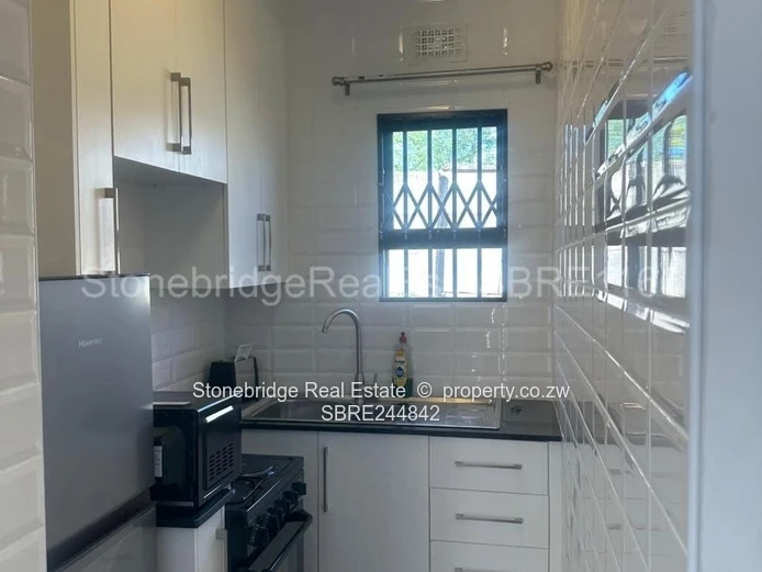 Kumalo Studio apartments to rent- ZITF Accomodation