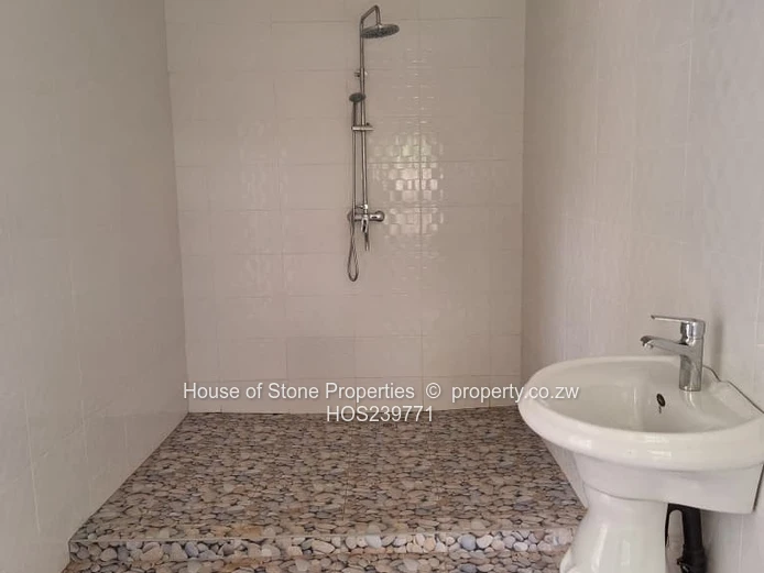 Helensvale Cluster Development for sale Borrowdale Brooke Drive