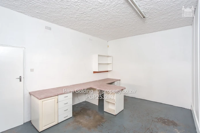 Warehouse with Offices & Mezzanine