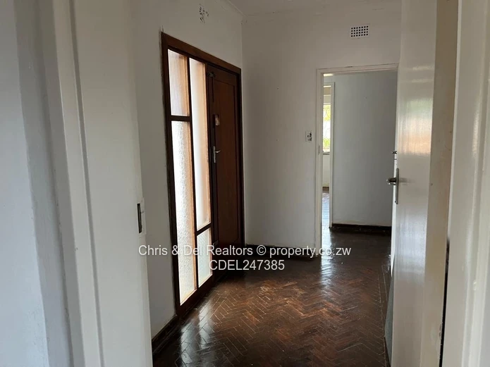 Office to Rent in Vainona