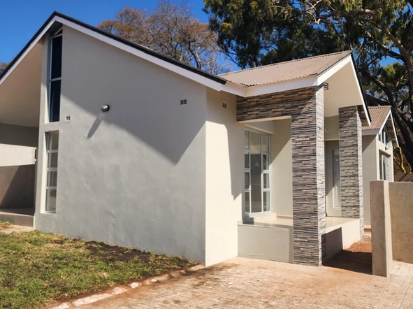 6 Unit Townhouse Complex